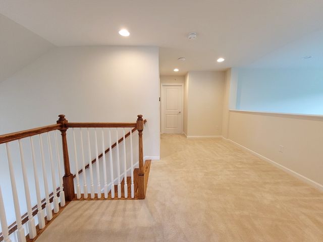 13 Walnut Way 13, Hopkinton, MA 01748