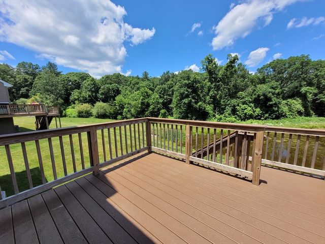 13 Walnut Way 13, Hopkinton, MA 01748