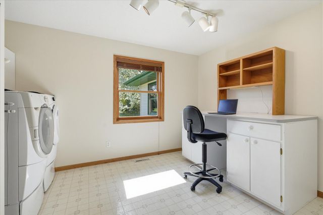 3110 Bluebell Avenue N, Brooklyn Park, MN 55443