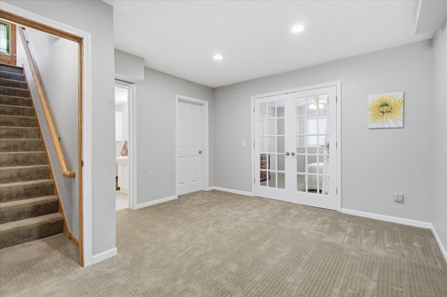 3110 Bluebell Avenue N, Brooklyn Park, MN 55443