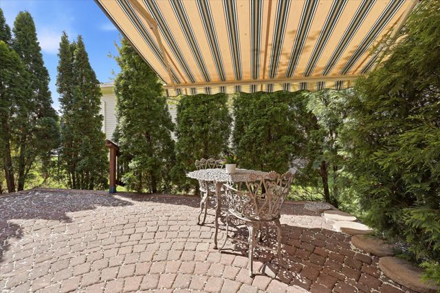3110 Bluebell Avenue N, Brooklyn Park, MN 55443