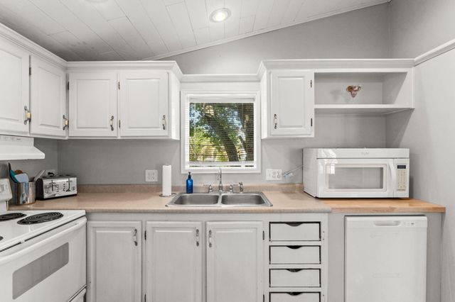 216 Carol Place, Panama City Beach, FL 32413