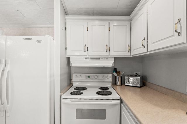 216 Carol Place, Panama City Beach, FL 32413