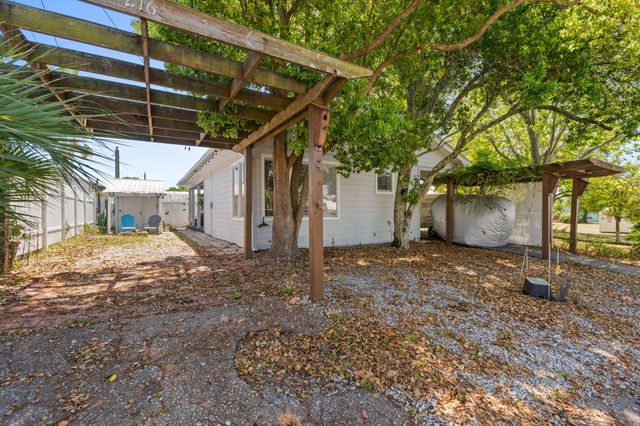216 Carol Place, Panama City Beach, FL 32413