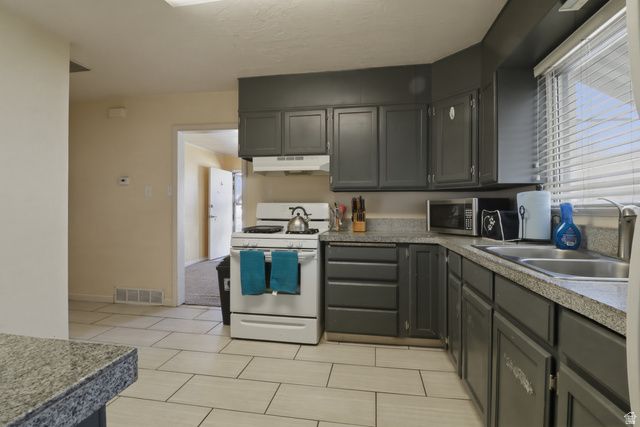 935 W 400 N, Provo, UT 84601