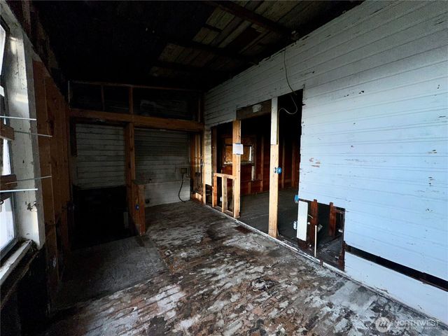 2620 Rucker Avenue, Everett, WA 98201