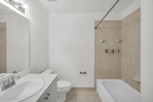 2581 Riverside Drive, Coral Springs, FL 33065