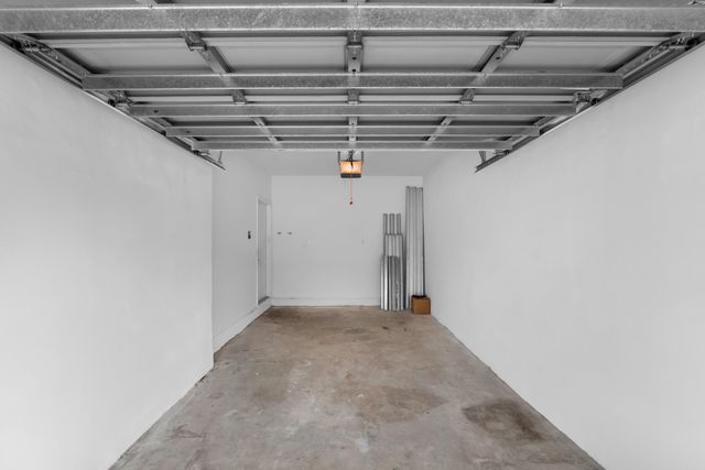 2581 Riverside Drive, Coral Springs, FL 33065