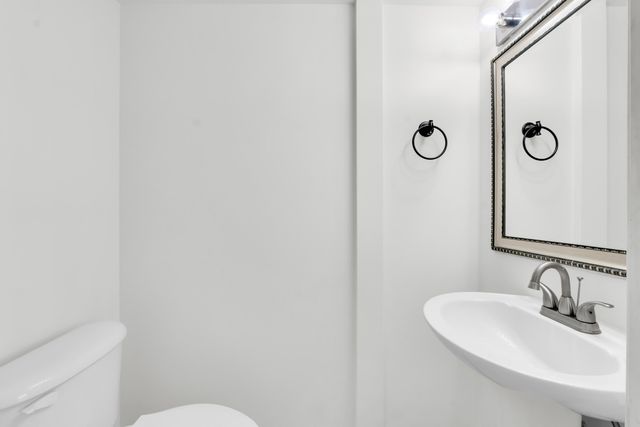 2581 Riverside Drive, Coral Springs, FL 33065