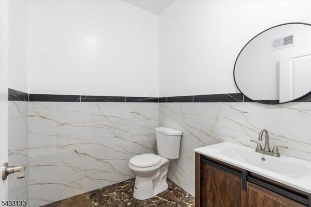 28 King George Rd, Warren Twp., NJ 07059