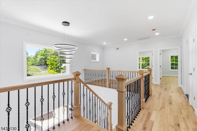28 King George Rd, Warren Twp., NJ 07059