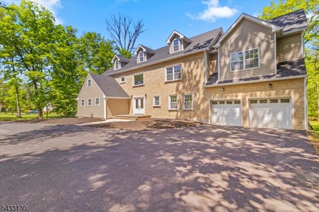 28 King George Rd, Warren Twp., NJ 07059