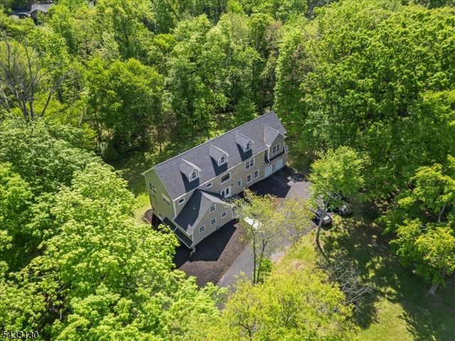 28 King George Rd, Warren Twp., NJ 07059
