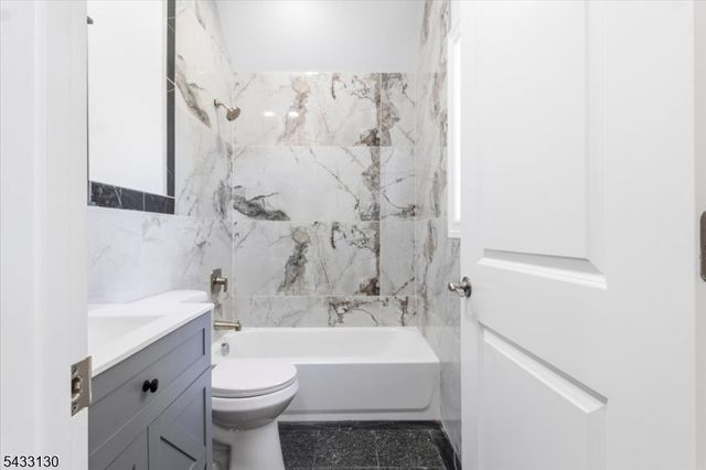 28 King George Rd, Warren Twp., NJ 07059