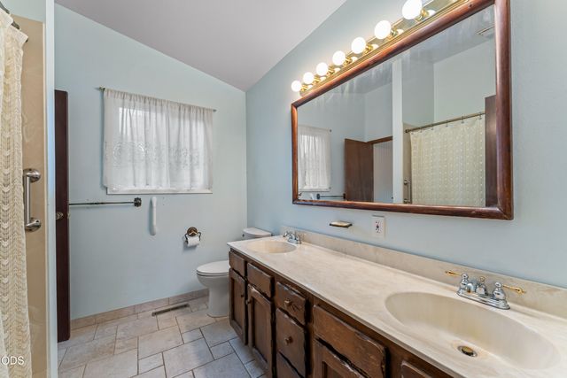 1058 Linda Avenue, Ashland, OR 97520