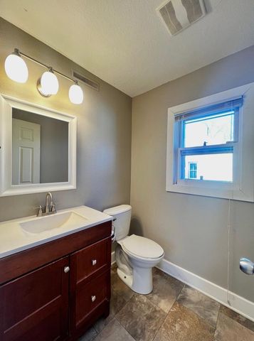 230 10th Avenue NE, Rochester, MN 55906