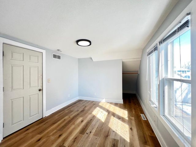 230 10th Avenue NE, Rochester, MN 55906