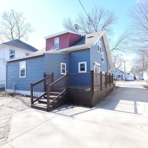 230 10th Avenue NE, Rochester, MN 55906