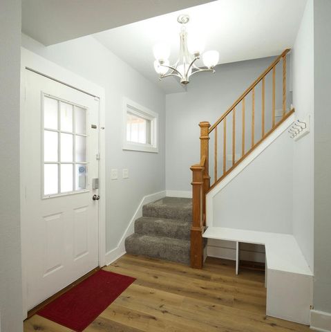 230 10th Avenue NE, Rochester, MN 55906