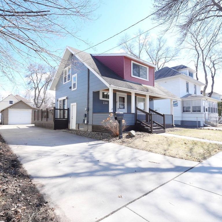 230 10th Avenue NE, Rochester, MN 55906