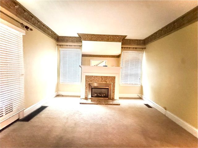 1132 8th Street, Huntington, WV 25701
