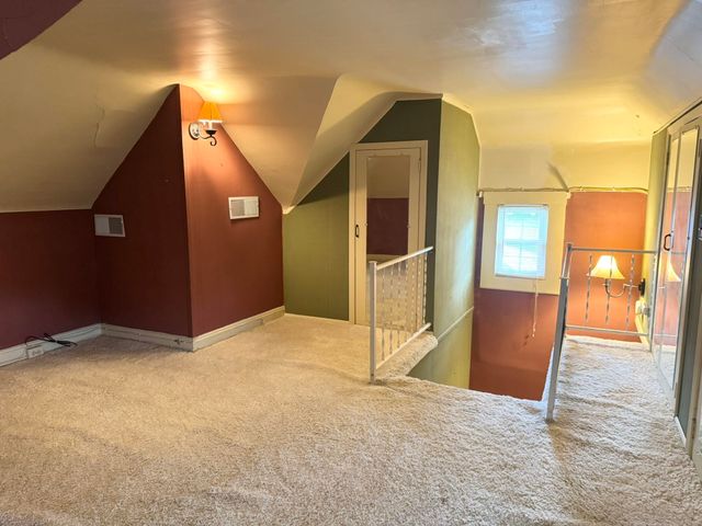 1132 8th Street, Huntington, WV 25701