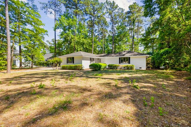 54 Bayberry Ln., Myrtle Beach, SC 29572