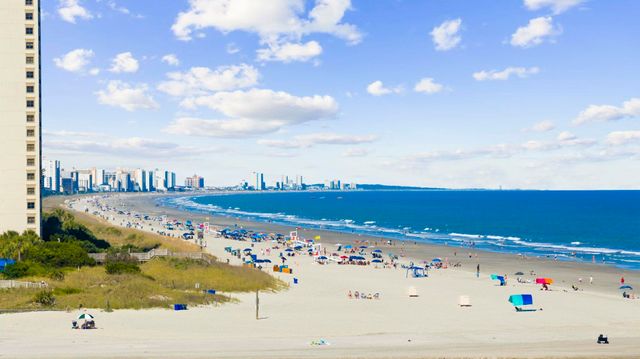 54 Bayberry Ln., Myrtle Beach, SC 29572