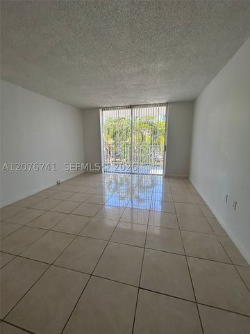496 NW 165th St Rd D-310, Miami, FL 33169