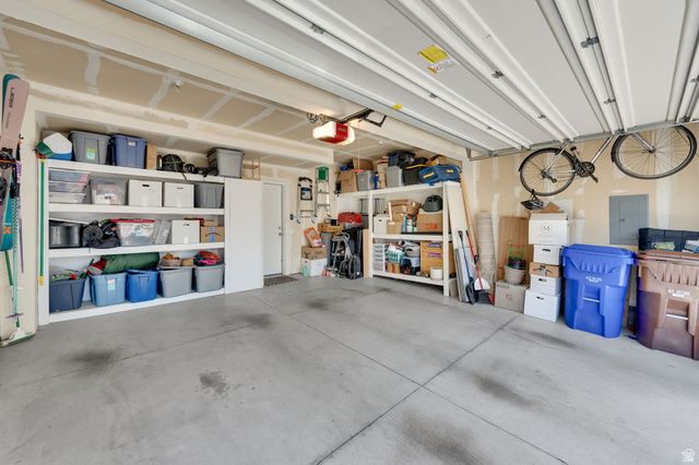 7713 S NAVARRO VIEW CT, Midvale, UT 84047