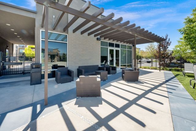 7713 S NAVARRO VIEW CT, Midvale, UT 84047