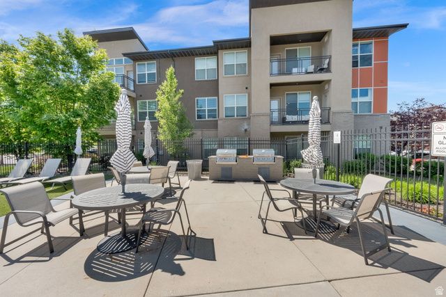 7713 S NAVARRO VIEW CT, Midvale, UT 84047