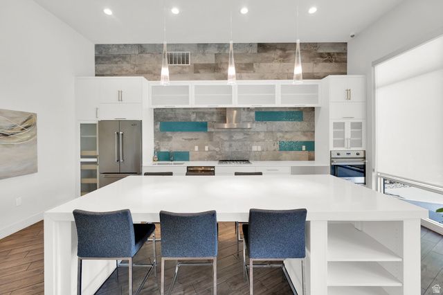 7713 S NAVARRO VIEW CT, Midvale, UT 84047