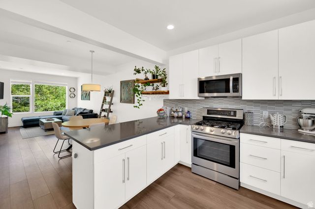 7713 S NAVARRO VIEW CT, Midvale, UT 84047