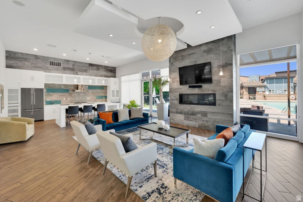 Image 33 of property listing at 7713 S NAVARRO VIEW CT, Midvale, UT 84047