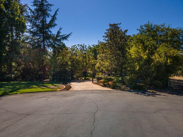 1000 Aqua Haven Ct, El Dorado Hills, CA 95762
