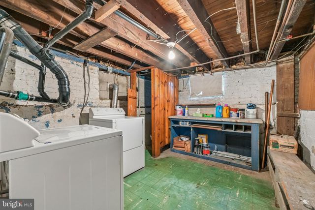 119 E BROAD ST, Gibbstown, NJ 08027