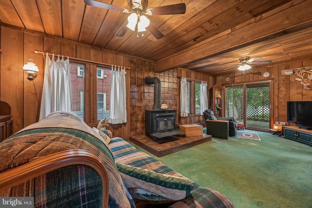 119 E BROAD ST, Gibbstown, NJ 08027