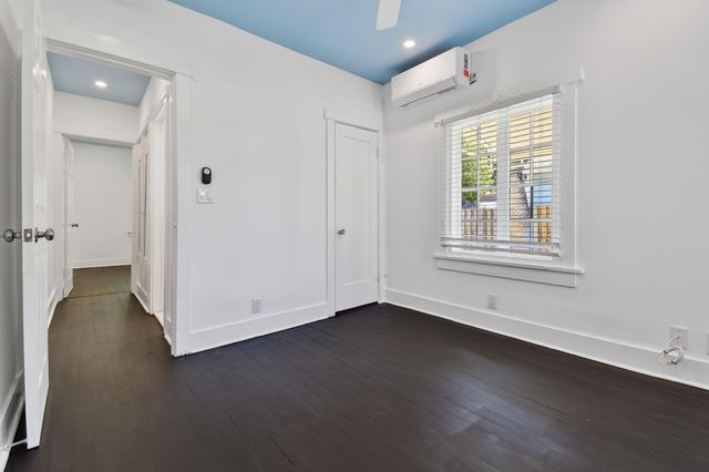 208 S K Street, Lake Worth Beach, FL 33460