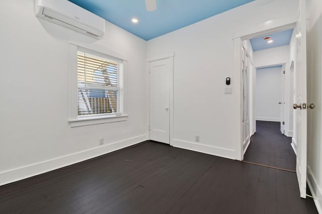 208 S K Street, Lake Worth Beach, FL 33460