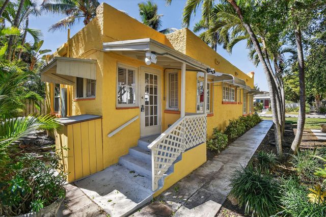 208 S K Street, Lake Worth Beach, FL 33460