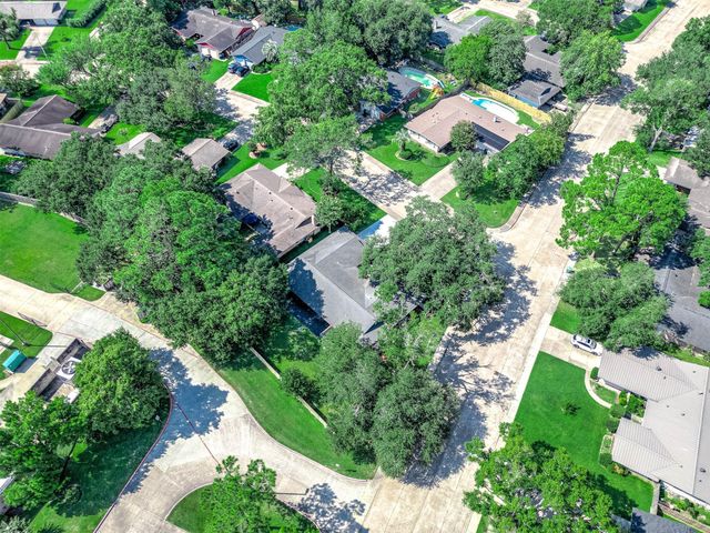 1616 Redway Lane, Houston, TX 77062