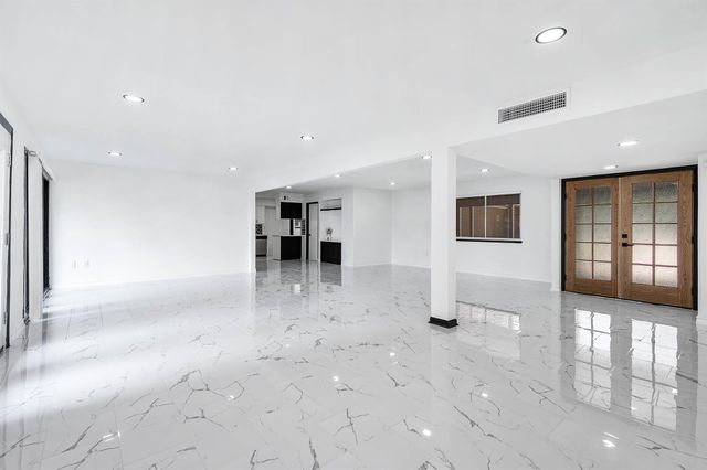 1616 Redway Lane, Houston, TX 77062