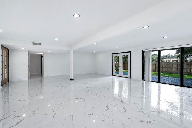 1616 Redway Lane, Houston, TX 77062