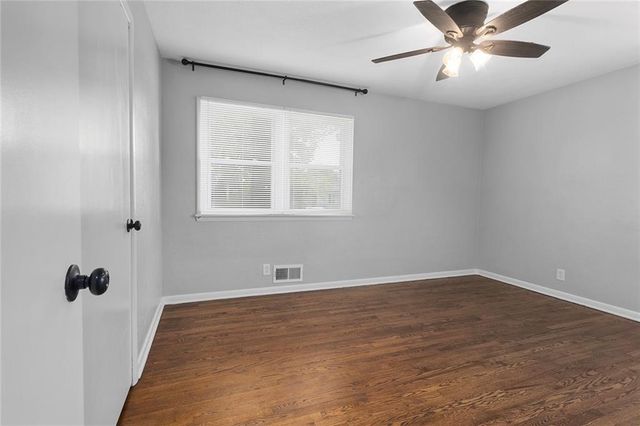 24 Virginia Drive, Liberty, MO 64068
