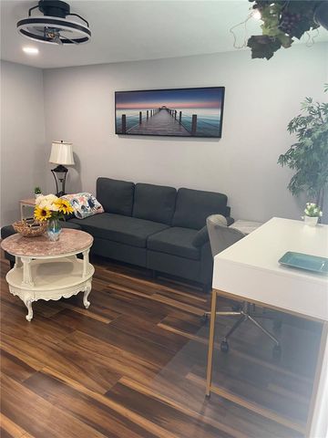 10674 101ST AVENUE 2, Seminole, FL 33772