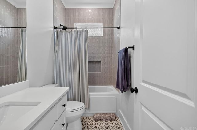 9 W CITRON, Bryant, AR 72022