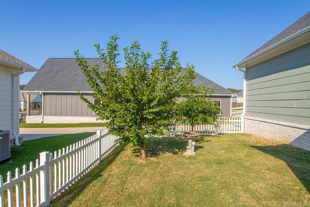 9 W CITRON, Bryant, AR 72022