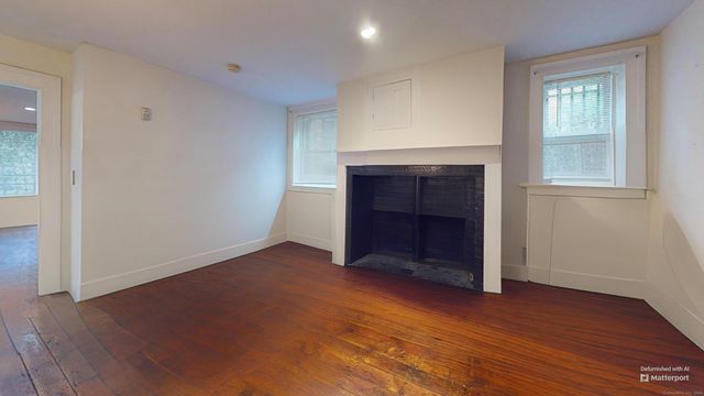 584 Chapel Street, New Haven, CT 06511