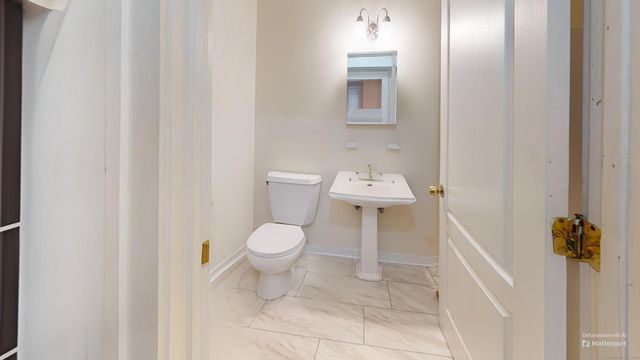 584 Chapel Street, New Haven, CT 06511